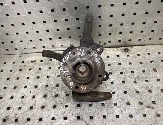 Ступица передняя правая Renault Kangoo I 1997-2003  Renault Kangoo Kangoo I 1997-2003