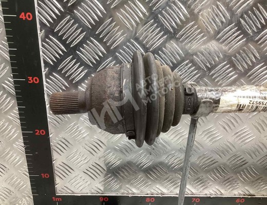 Полуось передняя правая (приводной вал, ШРУС) Ford Focus II 2005-2008  Ford Focus Focus II 2005-2008