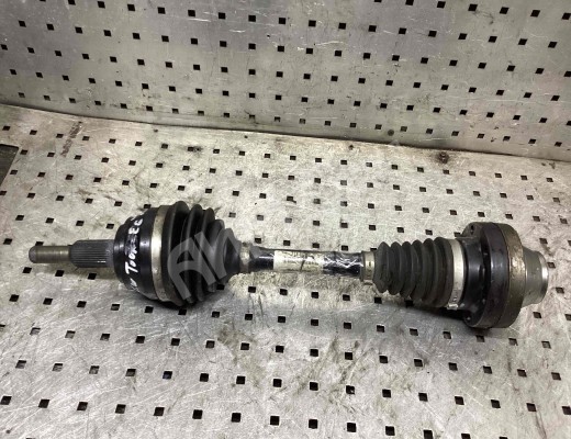 Полуось передняя левая (приводной вал, ШРУС) Volkswagen Touareg I (7L) 2002-2006  Volkswagen Touareg Touareg I (7L) 2002-2006