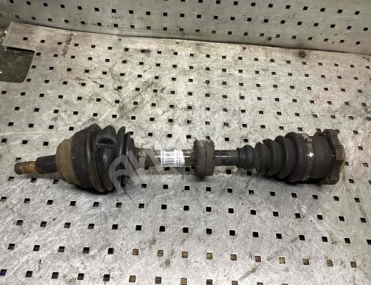 Полуось передняя левая (приводной вал, ШРУС) Volkswagen Golf IV (1J) 1997-2004  Volkswagen Golf Golf IV (1J) 1997-2004
