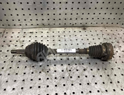 Полуось передняя левая (приводной вал, ШРУС) Volkswagen Polo III (6N/6K) 1994-2002  Volkswagen Polo Polo III (6N/6K) 1994-2002