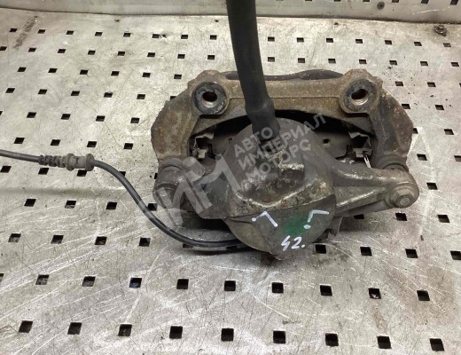 Суппорт передний левый Mercedes E (W211) 2002-2006  Mercedes E E (W211) 2002-2006