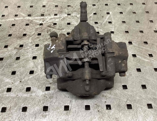 Суппорт задний левый Mercedes C (W203) 2000-2004  Mercedes C C (W203) 2000-2004