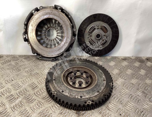 Комплект сцепления Renault Scenic II (JM) 2003-2006  Renault Scenic Scenic II (JM) 2003-2006