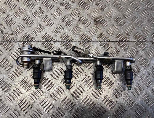 Форсунка Volkswagen Passat B5 (3B) 1996-2000  Volkswagen Passat Passat B5 (3B) 1996-2000