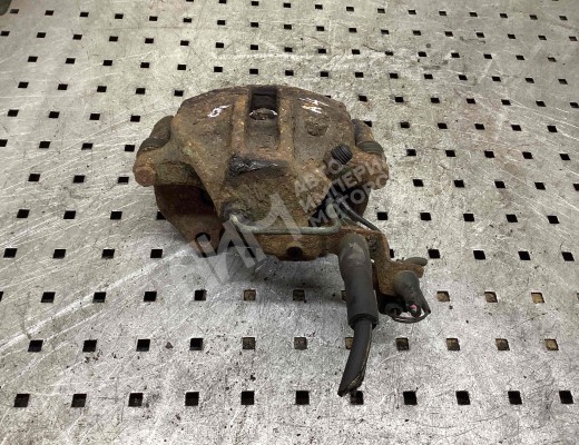 Суппорт передний левый Audi A4 B5 (8D) 1994-1999  Audi A4 A4 B5 (8D) 1994-1999