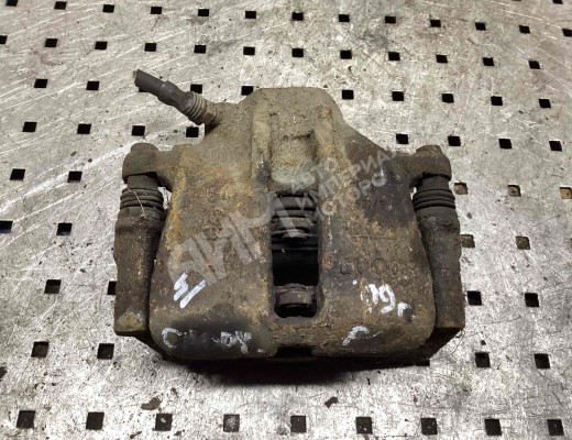 Суппорт передний правый Volkswagen Caddy II (9K) 1995-2003  Volkswagen Caddy Caddy II (9K) 1995-2003