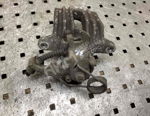 Суппорт задний правый Volkswagen Passat B5 (3B) 1996-2000  Volkswagen Passat Passat B5 (3B) 1996-2000