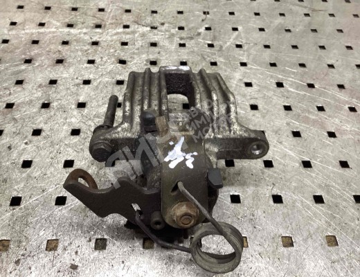 Суппорт задний правый Volkswagen Passat B5 (3B) 1996-2000  Volkswagen Passat Passat B5 (3B) 1996-2000