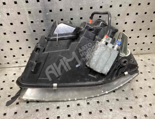 Фара правая Audi A6 C5 (4B) 2001-2004 рестайлинг  Audi A6 A6 C5 (4B) 2001-2004 рестайлинг