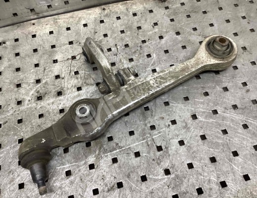 Рычаг передний правый Volkswagen Passat B5 (3B) 1996-2000  Volkswagen Passat Passat B5 (3B) 1996-2000