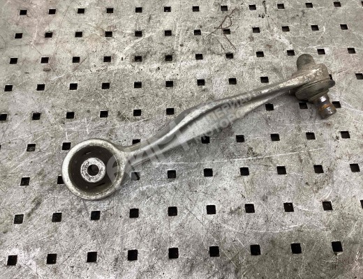 Рычаг передний правый Volkswagen Passat B5 (3B) 1996-2000  Volkswagen Passat Passat B5 (3B) 1996-2000