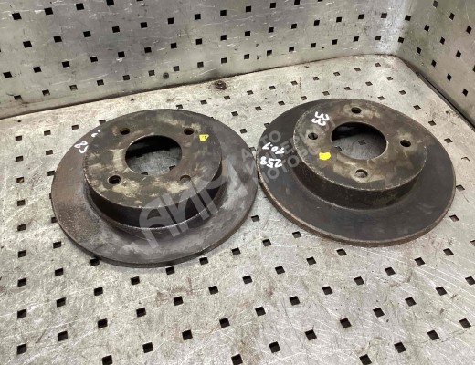 Диск тормозной задний Nissan Primera II (P11) 1996-2002  Nissan Primera Primera II (P11) 1996-2002