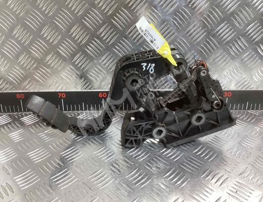 Педаль газа Scania G-Series I 2005-2017  Scania G-series G-Series I 2005-2017