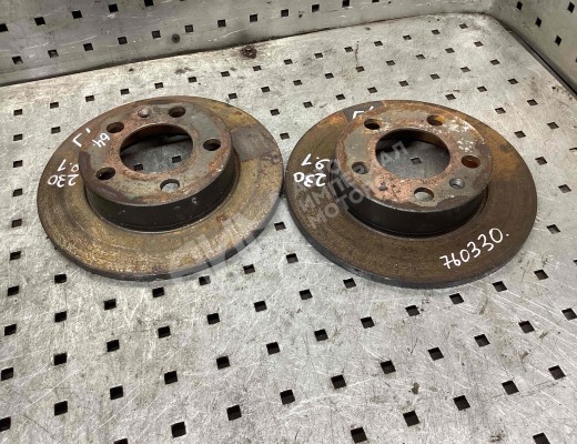 Диск тормозной задний Volkswagen Golf IV (1J) 1997-2004  Volkswagen Golf Golf IV (1J) 1997-2004