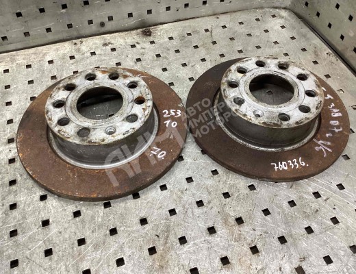 Диск тормозной задний Volkswagen Golf V (1K) 2004-2009  Volkswagen Golf Golf V (1K) 2004-2009