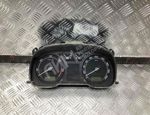 Щиток приборов (приборная панель) Skoda Octavia A4 Tour (1U) 2000-2010 рестайлинг  Skoda Octavia Octavia A4 Tour (1U) 2000-2010 рестайлинг