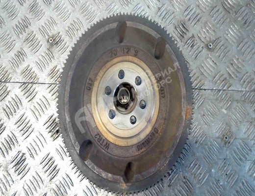 Комплект сцепления Volkswagen Polo III (6N/6K) 1994-2002  Volkswagen Polo Polo III (6N/6K) 1994-2002