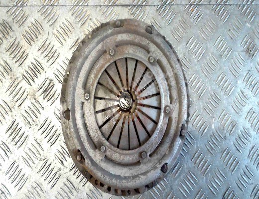 Комплект сцепления Volkswagen Polo III (6N/6K) 1994-2002  Volkswagen Polo Polo III (6N/6K) 1994-2002