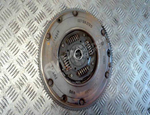 Комплект сцепления Volkswagen Golf IV (1J) 1997-2004  Volkswagen Golf Golf IV (1J) 1997-2004