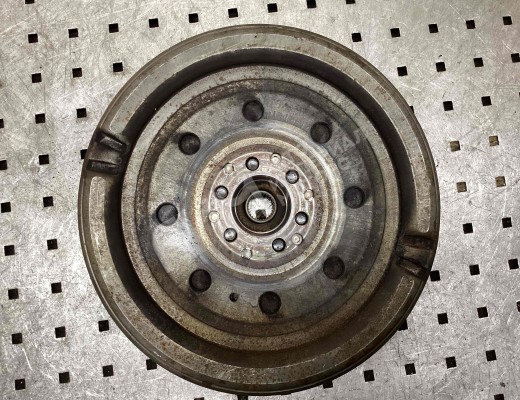 Маховик Skoda Octavia A4 Tour (1U) 2000-2010 рестайлинг  Skoda Octavia Octavia A4 Tour (1U) 2000-2010 рестайлинг