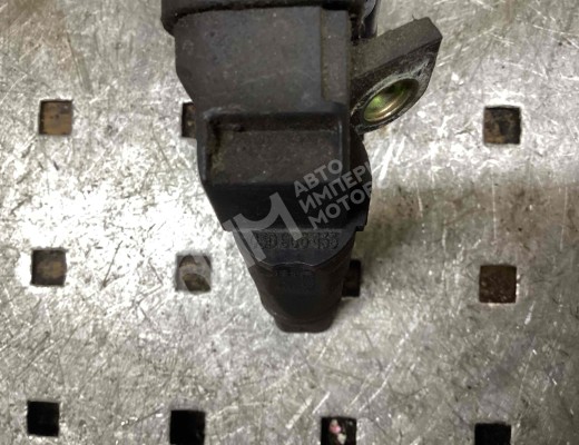 Датчик коленвала Seat Ibiza III (6L) 2002-2008  Seat Ibiza Ibiza III (6L) 2002-2008