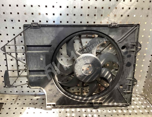 Вентилятор радиатора Volkswagen Transporter T5 (7H) 2003-2015  Volkswagen Transporter Transporter T5 (7H) 2003-2015