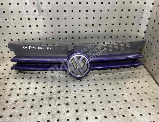 Решетка радиатора Volkswagen Golf IV (1J) 1997-2004  Volkswagen Golf Golf IV (1J) 1997-2004