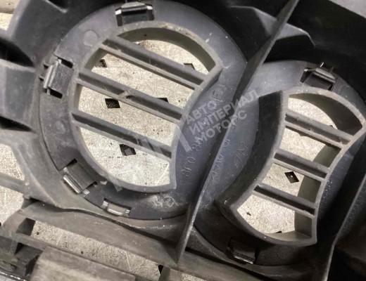 Решетка радиатора Audi A4 B6 (8EC, 8E5) 2000-2004  Audi A4 A4 B6 (8EC, 8E5) 2000-2004