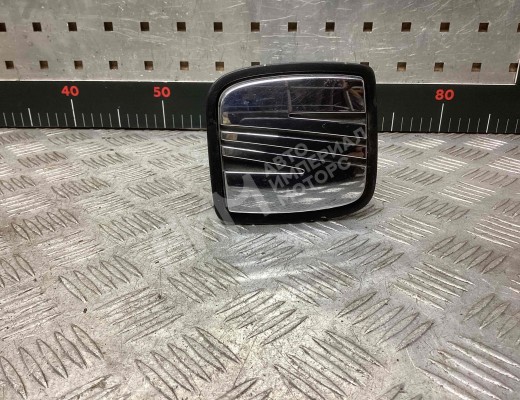 Кнопка открытия багажника Seat Ibiza II (6K) 1993-2002  Seat Ibiza Ibiza II (6K) 1993-2002