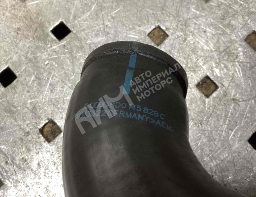 Патрубок интеркулера Volkswagen Passat B5 (3B) 1996-2000  Volkswagen Passat Passat B5 (3B) 1996-2000