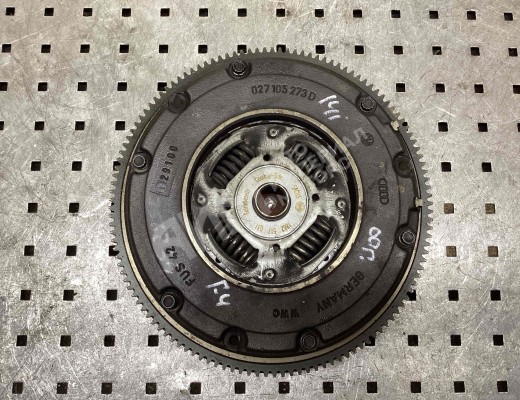 Комплект сцепления Volkswagen Golf IV (1J) 1997-2004  Volkswagen Golf Golf IV (1J) 1997-2004