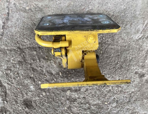 Петля двери MAN TGM I 2005-2020  MAN TGM TGM I 2005-2020