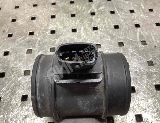 Расходомер воздуха Opel Astra H 2004-2007  Opel Astra Astra H 2004-2007