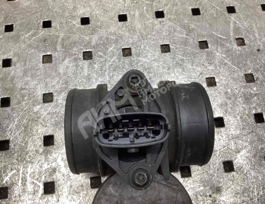 Расходомер воздуха Opel Astra H 2004-2007  Opel Astra Astra H 2004-2007