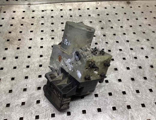 Блок ABS Volkswagen Passat B5 (3B) 1996-2000  Volkswagen Passat Passat B5 (3B) 1996-2000