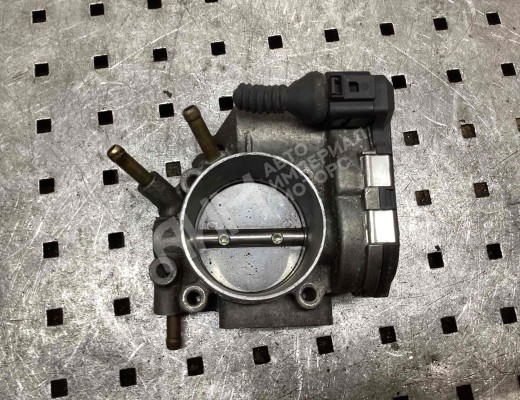 Заслонка дроссельная Audi A4 B6 (8EC, 8E5) 2000-2006  Audi A4 A4 B6 (8EC, 8E5) 2000-2006