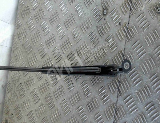 Щеткодержатель (поводок стеклоочистителя, дворник) Volkswagen Golf IV (1J) 1997-2004  Volkswagen Golf Golf IV (1J) 1997-2004