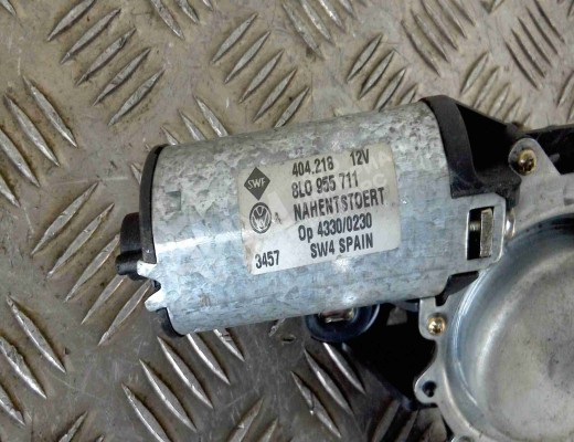 Моторчик заднего стеклоочистителя (дворника) Audi A4 B5 (8D) 1994-1999  Audi A4 A4 B5 (8D) 1994-1999