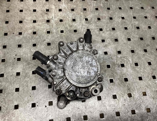 Насос вакуумный Volkswagen Passat B6 (3C) 2005-2010  Volkswagen Passat Passat B6 (3C) 2005-2010