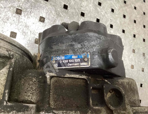 Дозатор-распределитель топлива Audi 100 C3 1982-1991  Audi 100 100 C3 1982-1991