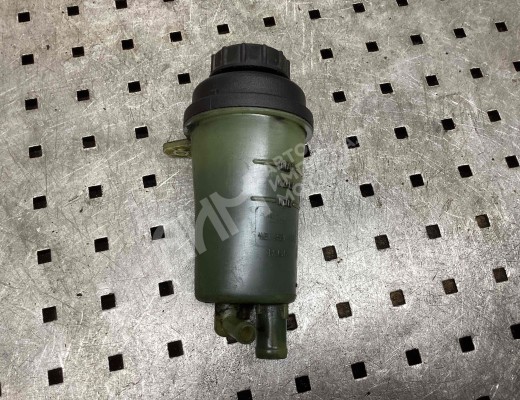 Бачок гидроусилителя Ford Focus II 2005-2008  Ford Focus Focus II 2005-2008