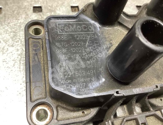Катушка зажигания Ford Fiesta V 2001-2008  Ford Fiesta Fiesta V 2001-2008