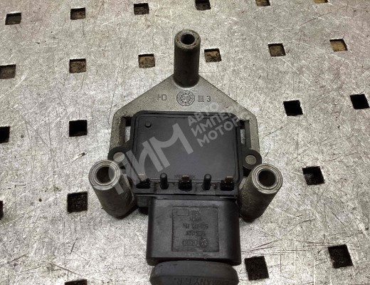 Коммутатор зажигания Volkswagen Passat B5 (3B) 1996-2000  Volkswagen Passat Passat B5 (3B) 1996-2000