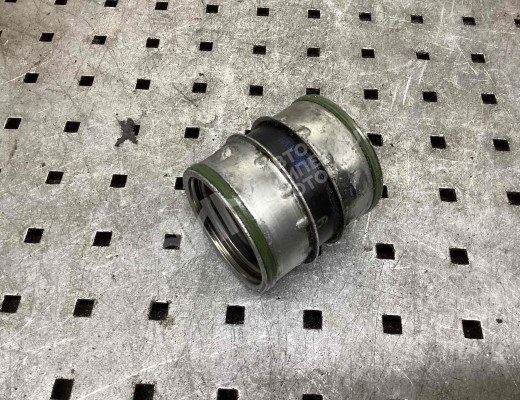 Патрубок интеркулера Volkswagen Golf IV (1J) 1997-2004  Volkswagen Golf Golf IV (1J) 1997-2004