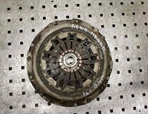 Комплект сцепления Renault Megane II 2002-2006  Renault Megane Megane II 2002-2006