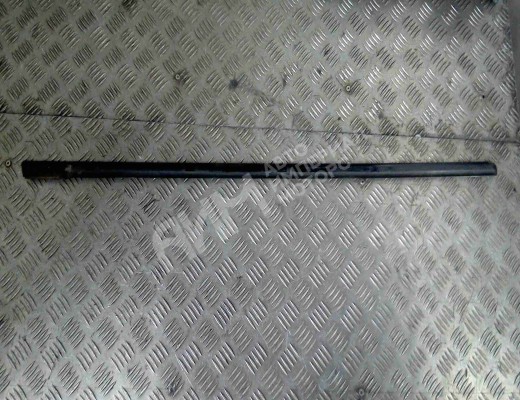 Молдинг стекла двери задней левой наружный Mercedes C (W203) 2000-2004  Mercedes C C (W203) 2000-2004