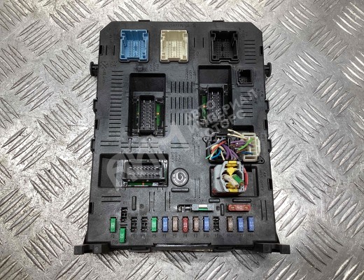 Блок BSI Peugeot 307 (3A/3H) 2005-2008 рестайлинг  Peugeot 307 307 (3A/3H) 2005-2008 рестайлинг