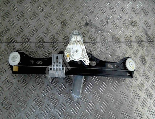 Стеклоподъемник задний левый Mercedes C (W203) 2000-2004  Mercedes C C (W203) 2000-2004