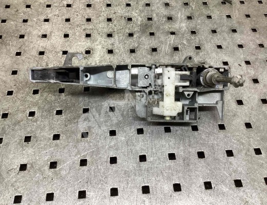 Ручка наружная передняя левая Peugeot 407 2004-2010  Peugeot 407 407 2004-2010